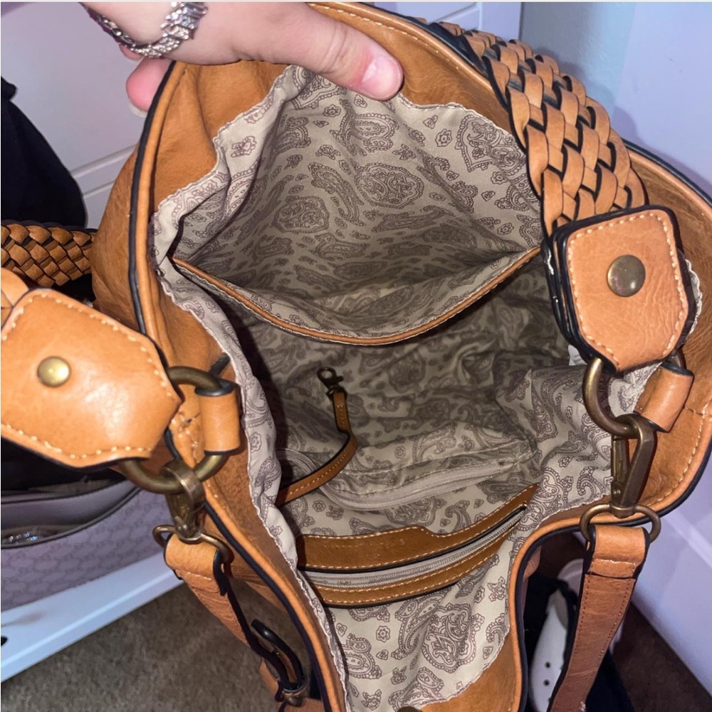 Shoulder Purse - Picture 7 of 7